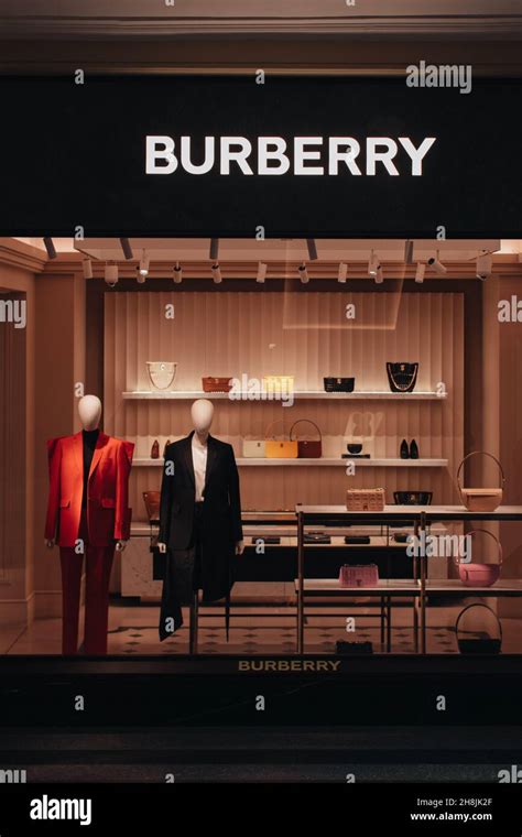 burberry geschäft salzburg|burberry menschenhandel.